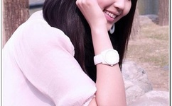 公车上玩弄白嫩少妇